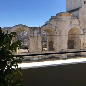  Apartment Climatise Avec Balcon Face Aux Arenes D'arles France