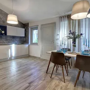  Apartment Faenza Elegant Italy